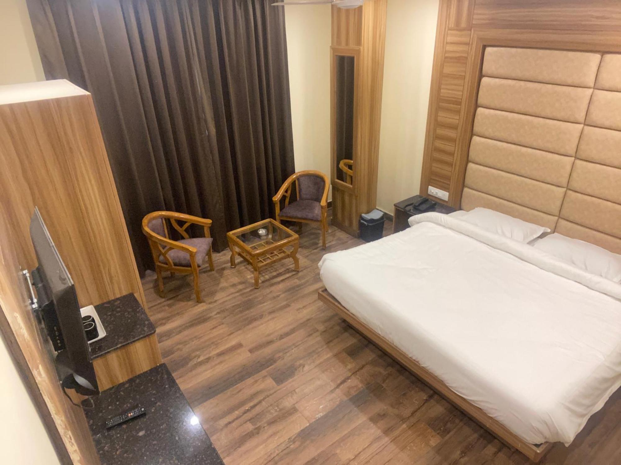 Pinnacle Vesta Homestay Mussoorie Kültér fotó